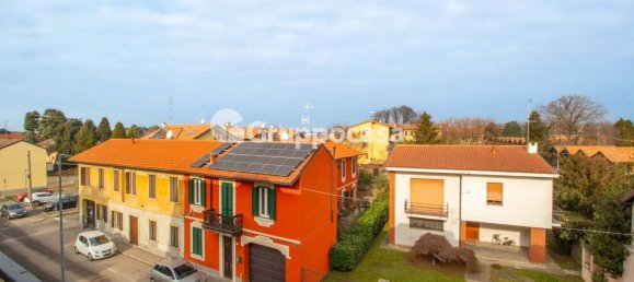 3-salle Appartement à Cuggiono, Italy No. 22893 20