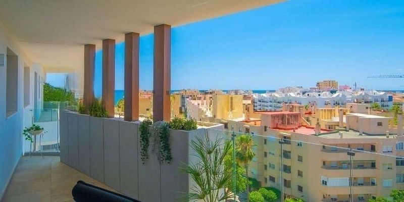 3 bedrooms Apartment in Estepona, Spain No. 232792