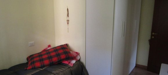 3 rooms Apartment in Carrara, Italy No. 31086 12