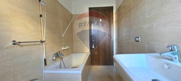 Квартира с 2 спальнями в Павия, Италия № 57512 13