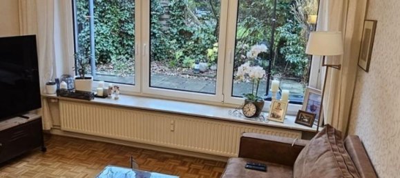 Квартира с 3 спальнями в Вандсбек, Германия № 334606 8