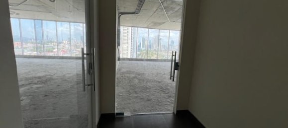 250m² Warehouse in Panama City, Panama No. 13 21