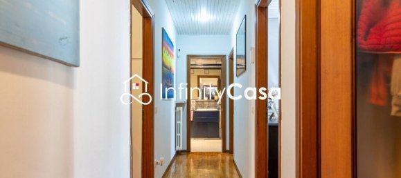 Квартира с 4 спальнями в Виллафранка ди Верона, Италия № 380240 14