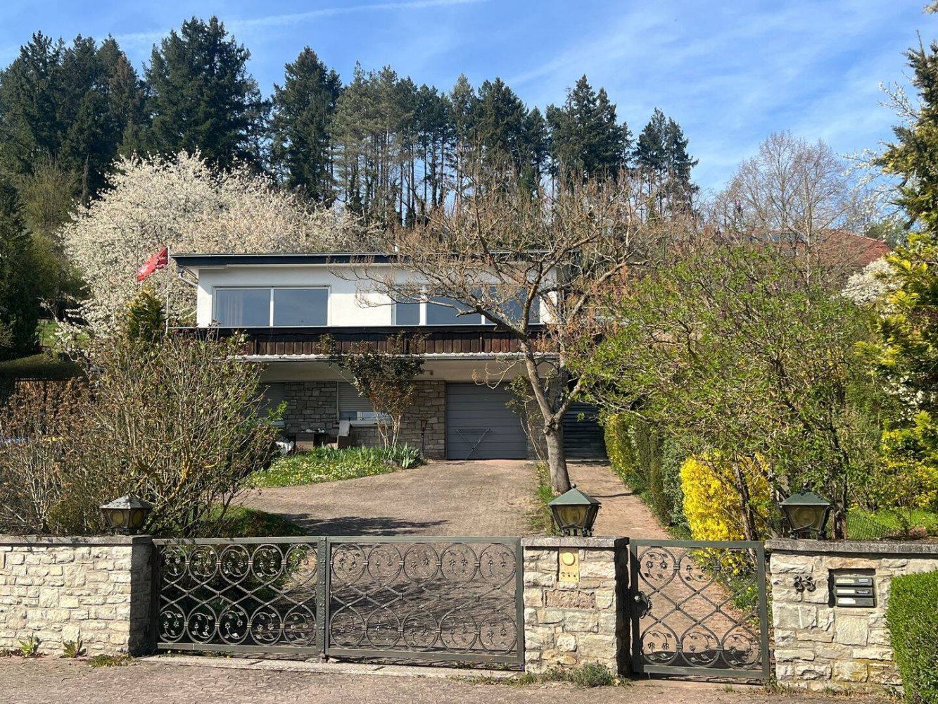 6 rooms House in Bad Kreuznach, Germany No. 247188