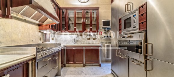 4 bedrooms Apartment in Barcelona, Spain No. 164217 19