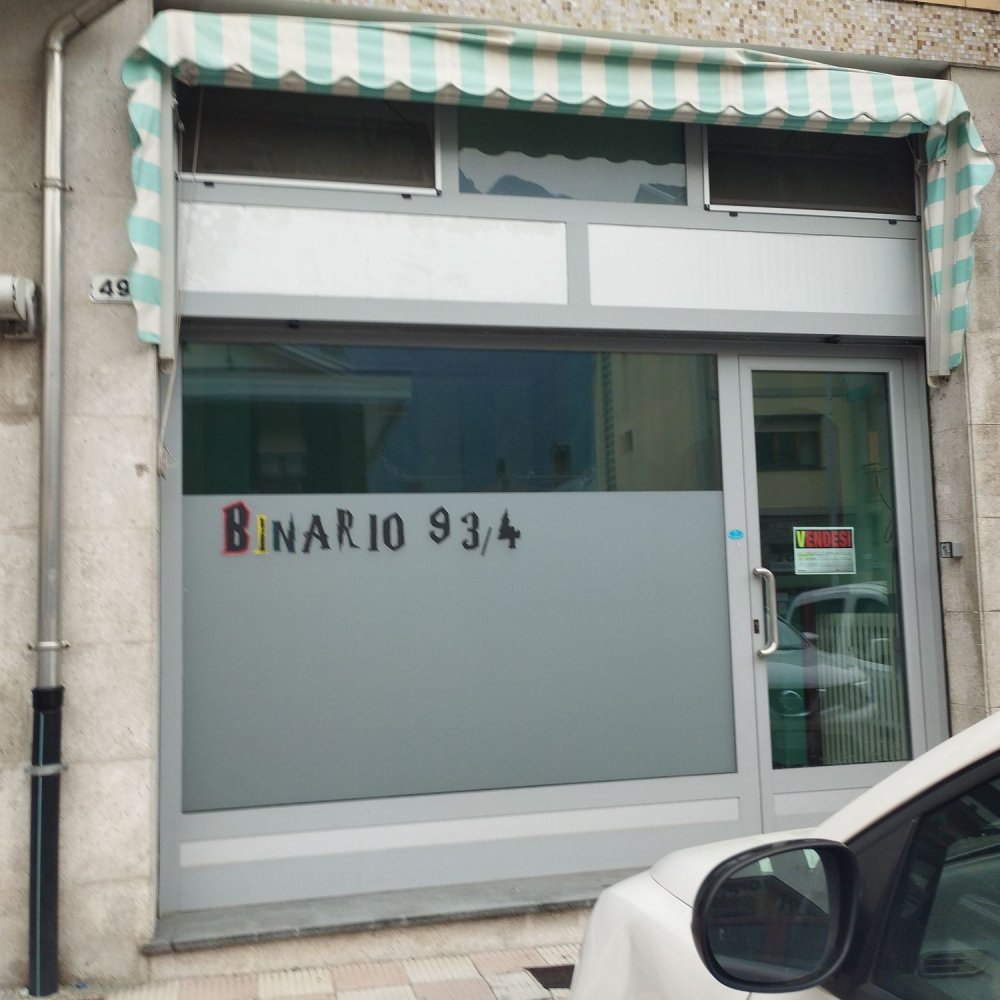 Коммерческая недвижимость 55м² в Веррес, Италия № 254791