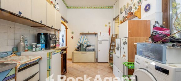 Apartamento de 3 dormitorios en Tivoli, Italy No. 46767 11