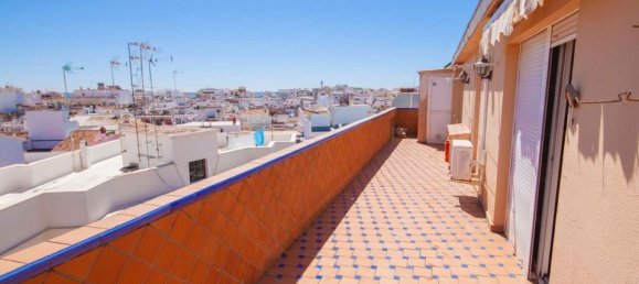 3 bedrooms Penthouse in Estepona, Spain No. 147545 19