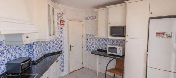 3 bedrooms Penthouse in Estepona, Spain No. 147545 3