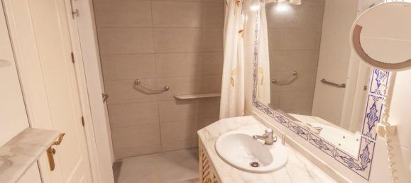 3 bedrooms Penthouse in Estepona, Spain No. 147545 22