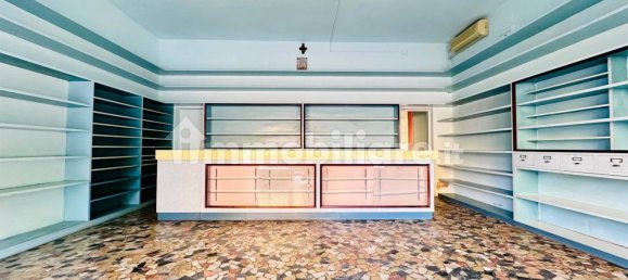 3 rooms Commercial property in Mordano, Italy No. 229629 4