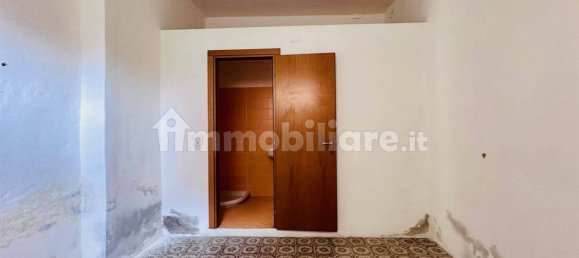 3 rooms Commercial property in Mordano, Italy No. 229629 8