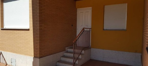 Adosado de 4 dormitorios en Torre del Bierzo, Spain No. 38542 15