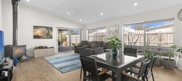 4 bedrooms House in Corinella, Australia No. 485 10