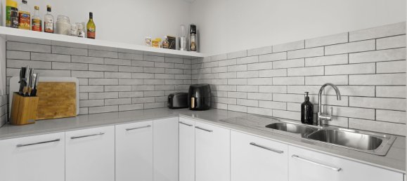 4 bedrooms House in Corinella, Australia No. 485 6