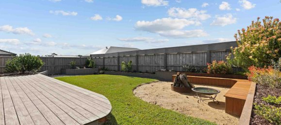 4 bedrooms House in Corinella, Australia No. 485 20