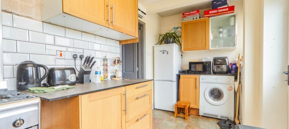 3 Schlafzimmer Haus in Leeds, United Kingdom, Nr. 2212 5