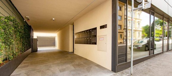 Propiedad comercial de 4 habitaciónes en Linz, Austria No. 49881 3