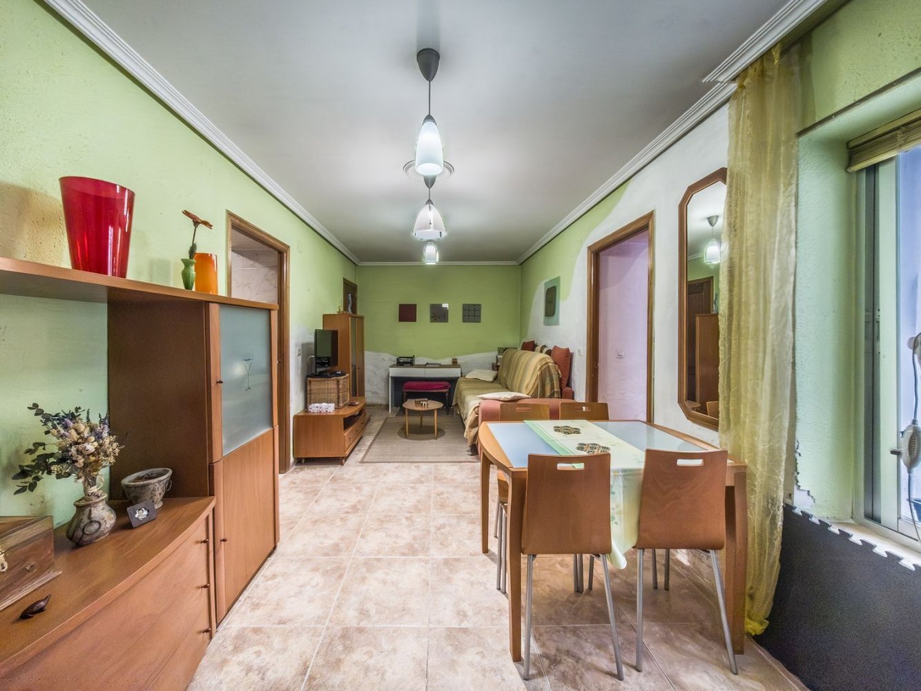 Apartamento de 2 dormitorios en Madrid, Spain No. 255472