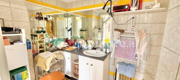 Villa de 5 dormitorios en Mongrando, Italy No. 311182 23