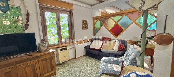 Villa de 5 dormitorios en Mongrando, Italy No. 311182 24