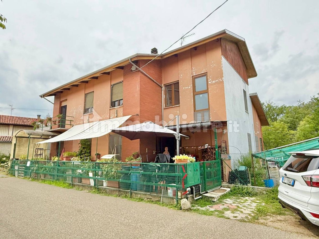 Villa de 5 dormitorios en Mongrando, Italy No. 311182