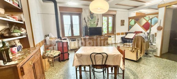 Villa de 5 dormitorios en Mongrando, Italy No. 311182 32