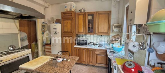 Villa de 5 dormitorios en Mongrando, Italy No. 311182 3