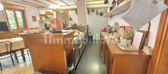 Villa de 5 dormitorios en Mongrando, Italy No. 311182 34