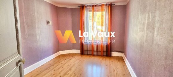 Adosado de 5 dormitorios en Chavigny, France No. 210040 22