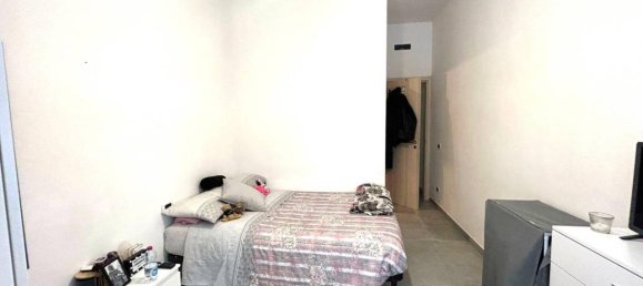 Квартира с 6 комнатами в Неаполь, Италия № 36735 16