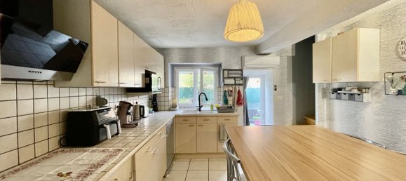 4 bedrooms House in Mareuil-le-Port, France No. 243963 3