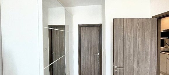 Кондоминиум  с 1 спальней в Бангна, Таиланд № 22041 3