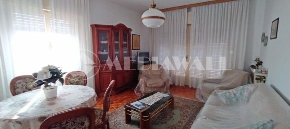 5 rooms Apartment in Pordenone, Italy No. 98864 3