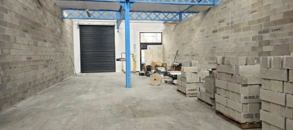 Gewerbliche Immobilie in Saint-Quentin, France 920m², Nr. 61003 3