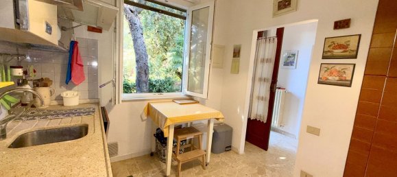 3 bedrooms House in Rosignano Marittimo, Italy No. 381759 8