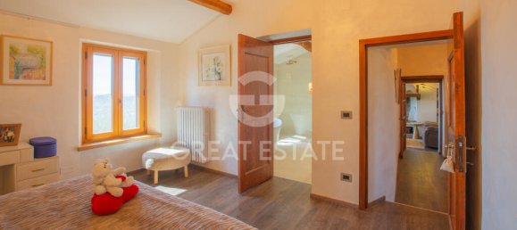 3 bedrooms Castles in Corciano, Italy No. 329328 24