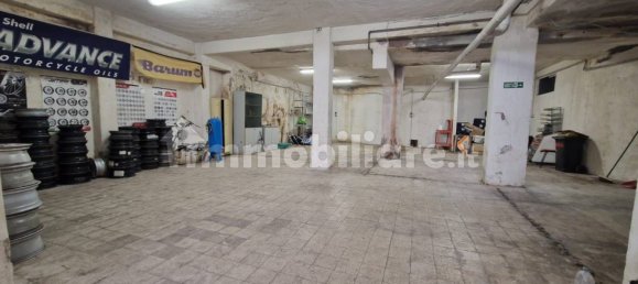 160m² Warehouse in Ciampino, Italy No. 28541 2