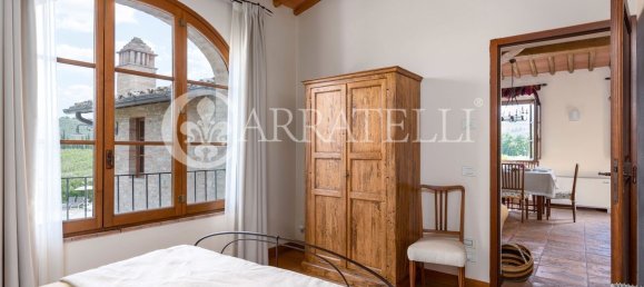 21 room House in San Gimignano, Italy No. 191759 19