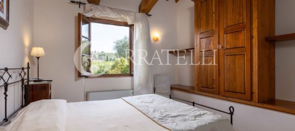 21 room House in San Gimignano, Italy No. 191759 24