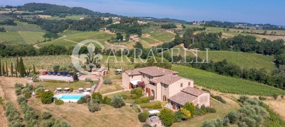 21 room House in San Gimignano, Italy No. 191759 3