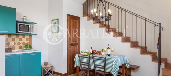 21 room House in San Gimignano, Italy No. 191759 14