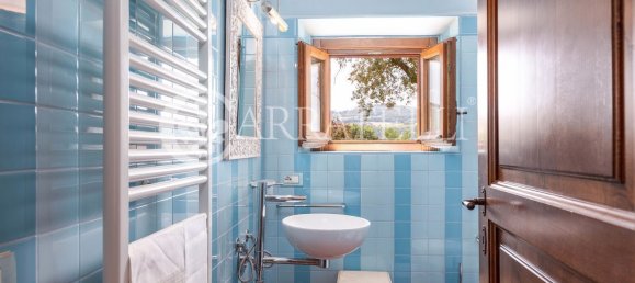 21 room House in San Gimignano, Italy No. 191759 34