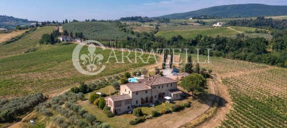 21 room House in San Gimignano, Italy No. 191759 5