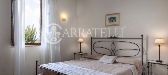 21 room House in San Gimignano, Italy No. 191759 25