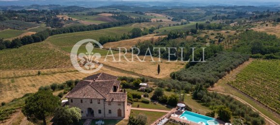 21 room House in San Gimignano, Italy No. 191759 2