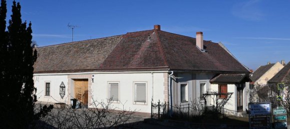 10-Zimmer Haus in Retz, Austria, Nr. 140972 2