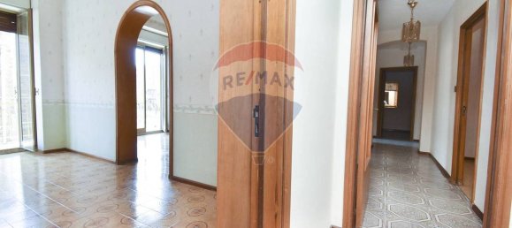 Apartamento T3 em Catania, Italy N.º 260392 8