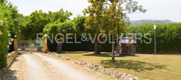 Villa de 8 habitaciónes en Osimo, Italy No. 132957 8