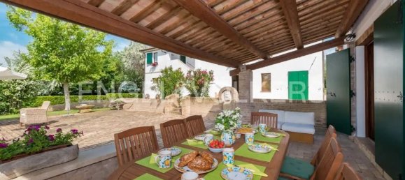 Villa de 8 habitaciónes en Osimo, Italy No. 132957 3